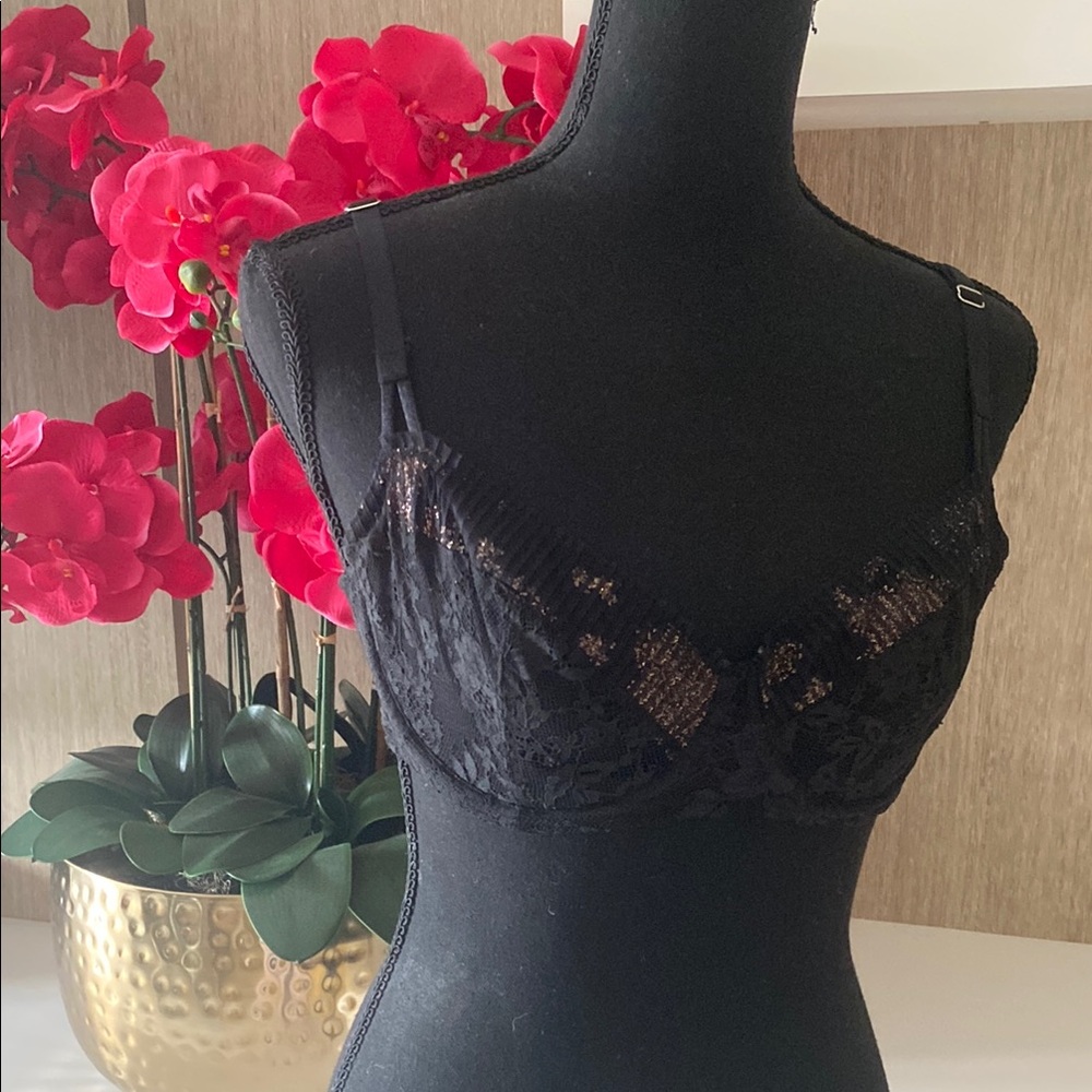 Victoria's Secret Black Lace Bra